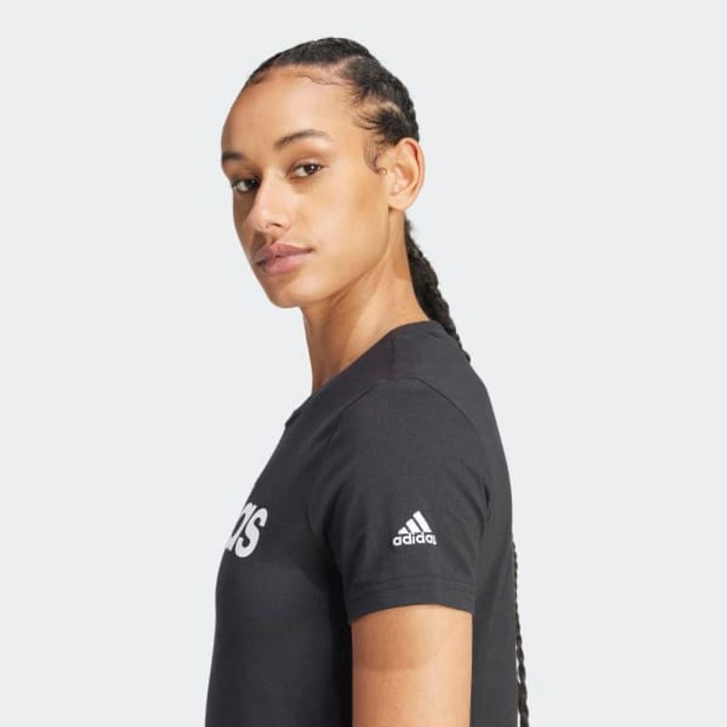 Remera-Loungewear-Essentials-Logo---4
