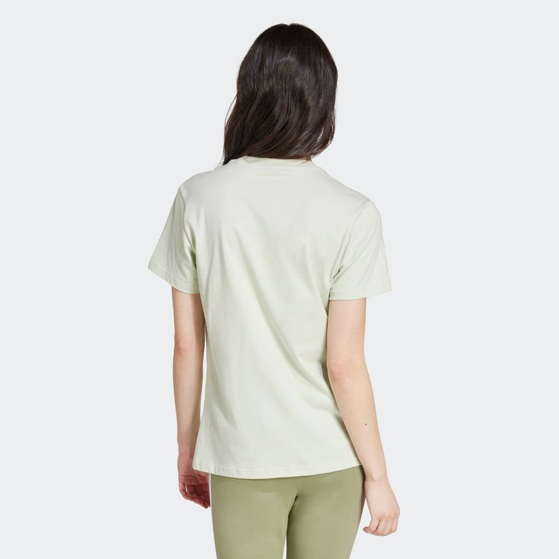 Remera-Essentials-Logo---2
