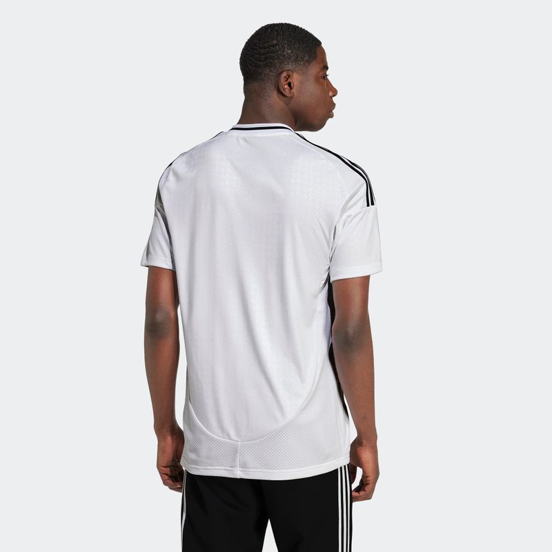 Camiseta-de-F-uacute-tbol-Primera-Equipaci-oacute-n-Real-Madrid-24-25---3