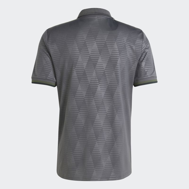 Camiseta-Adidas-Bayern-24-25-Wiesn---1
