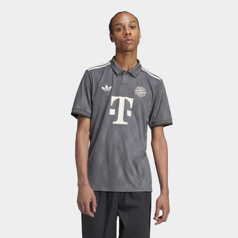 Camiseta-Adidas-Bayern-24-25-Wiesn---2