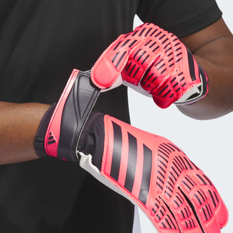 Guantes-Adidas-Predator-Training---1