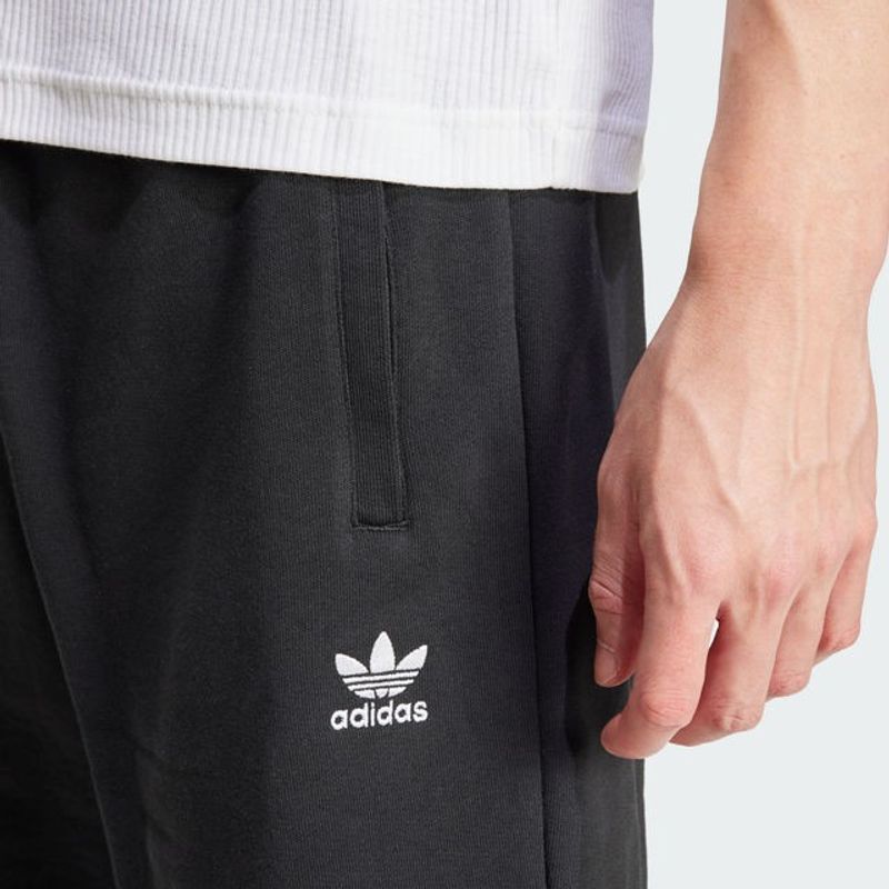 Short-Adidas-Essentials-Trifolio---3